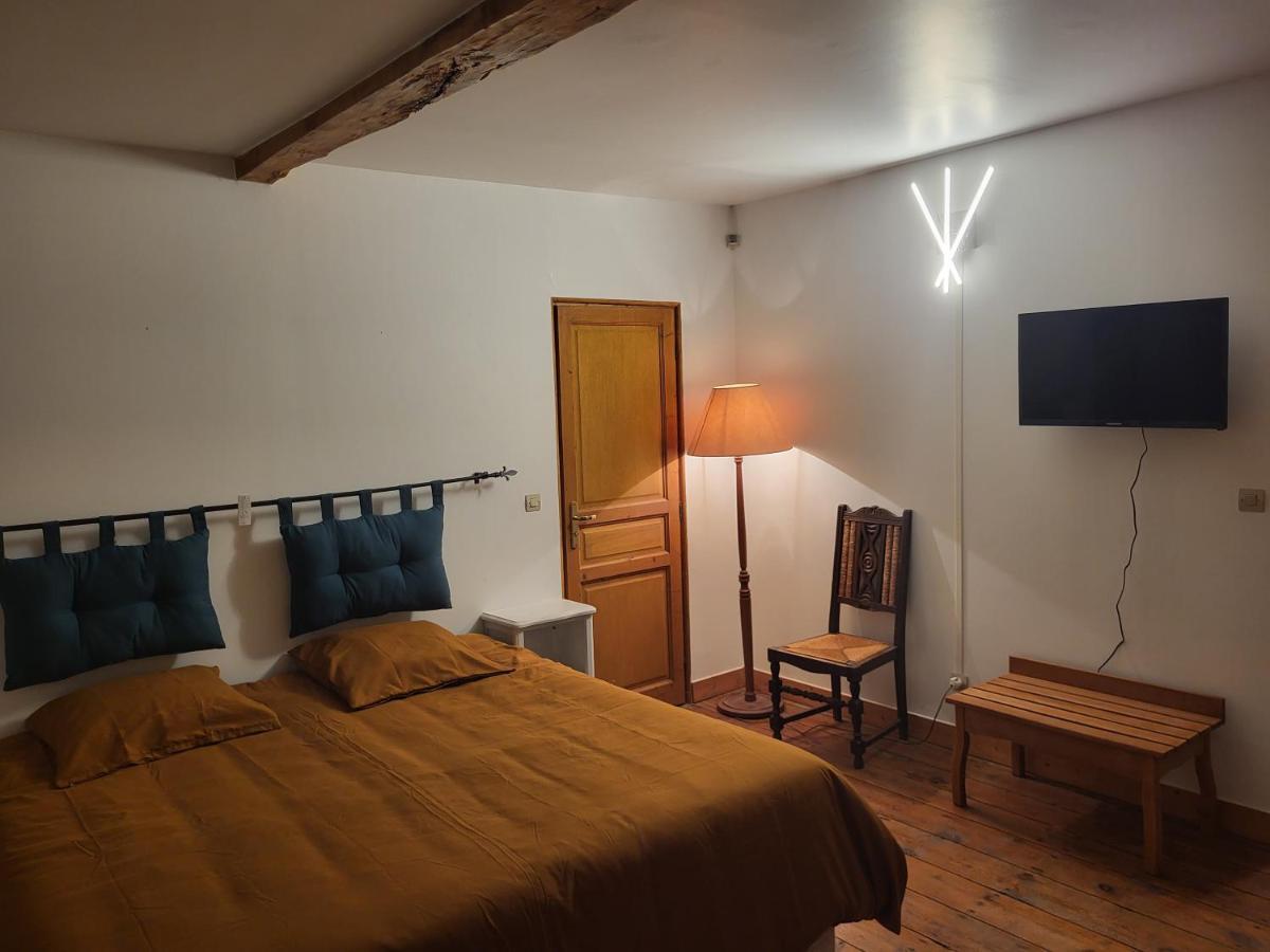 Saugon Domaine De La Sarrotte B&B 외부 사진