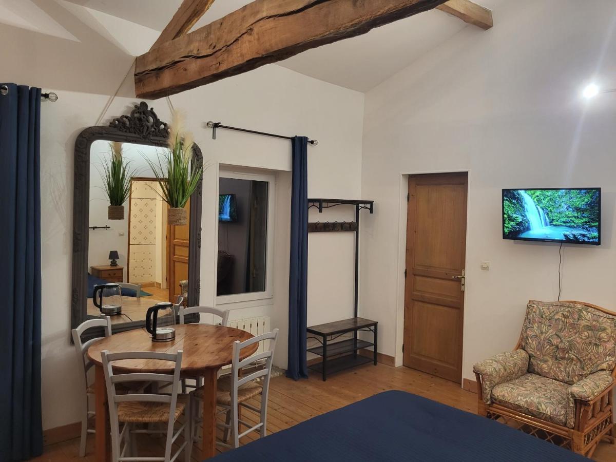 Saugon Domaine De La Sarrotte B&B 외부 사진