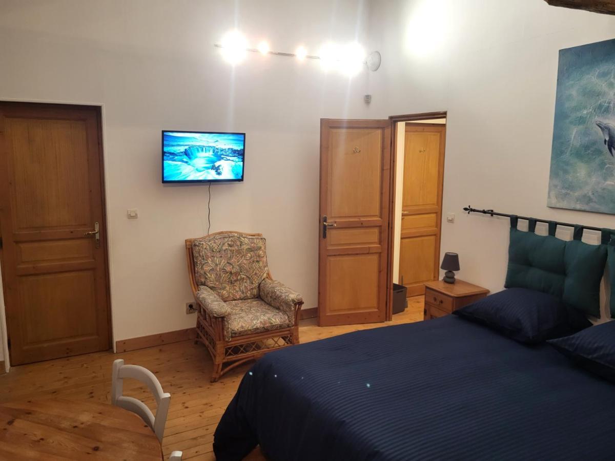 Saugon Domaine De La Sarrotte B&B 외부 사진