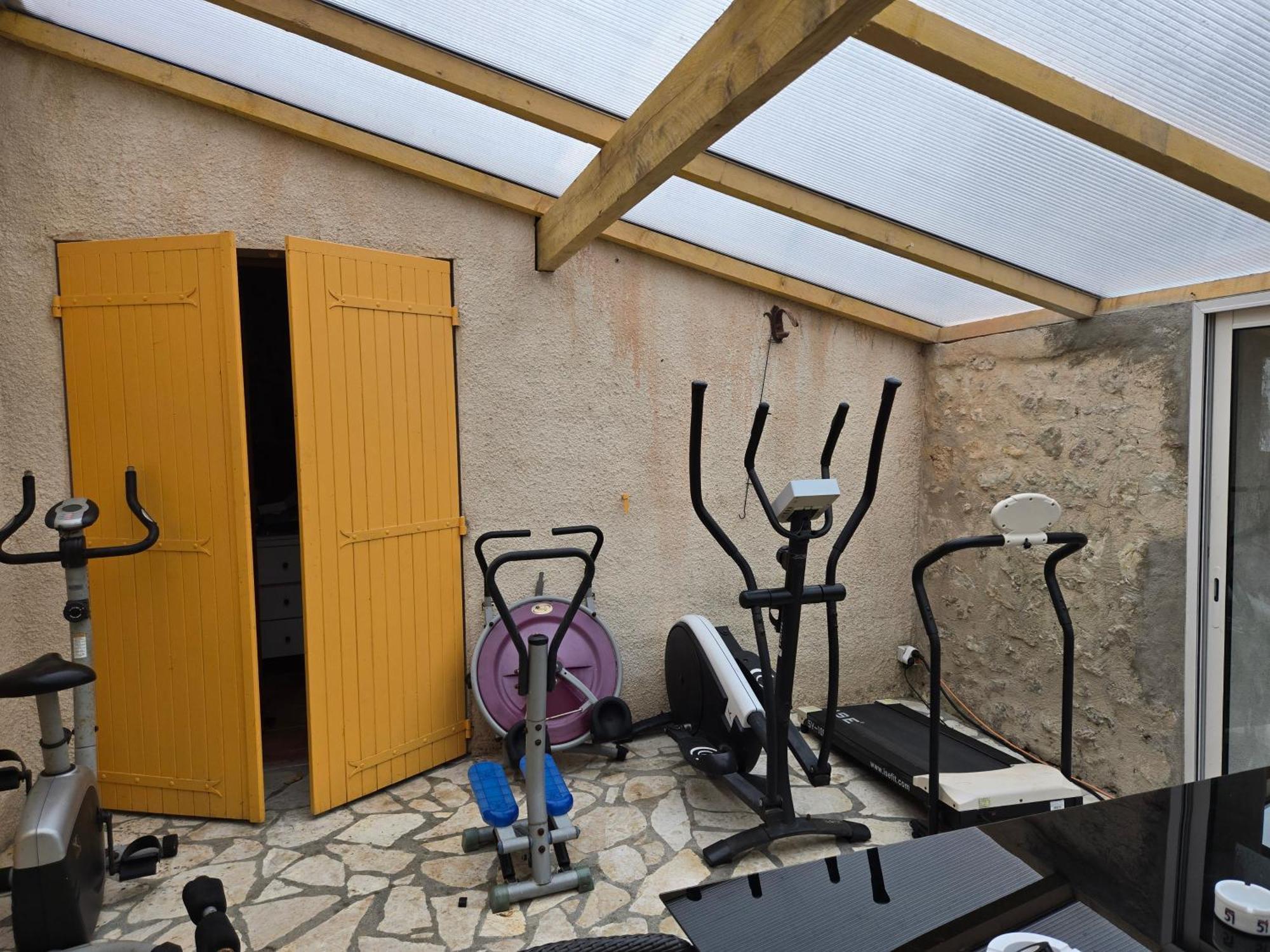 Saugon Domaine De La Sarrotte B&B 외부 사진